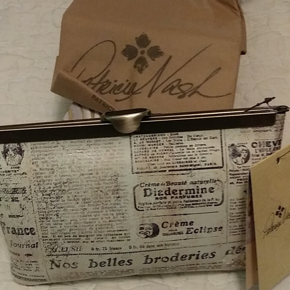 Clutch purse